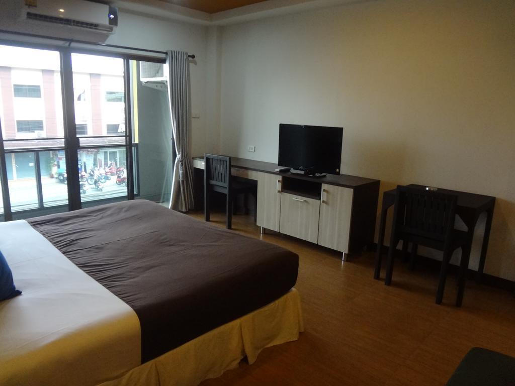 חוף ג'ומטיין Sleep Tight Hotel מראה חיצוני תמונה